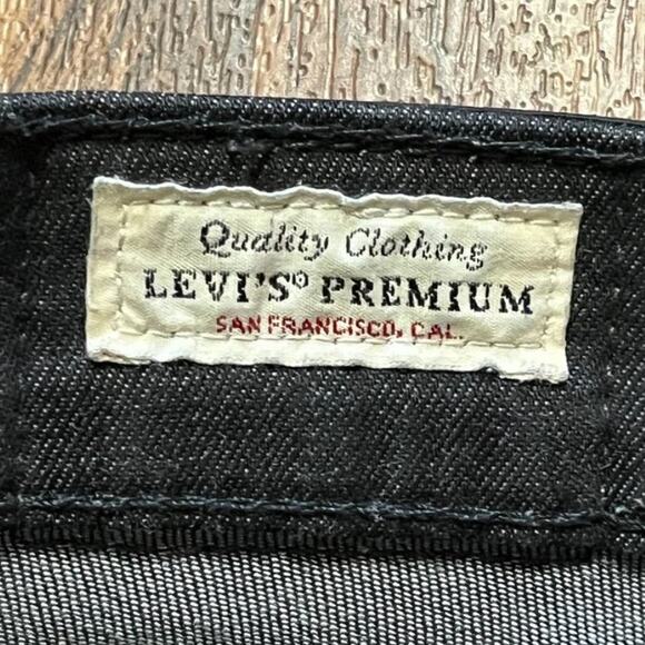 LEVI'S Premium 724 High Rise Straight Hypersoft Jeans in Washed Black SZ 26 - Picture 9 of 12